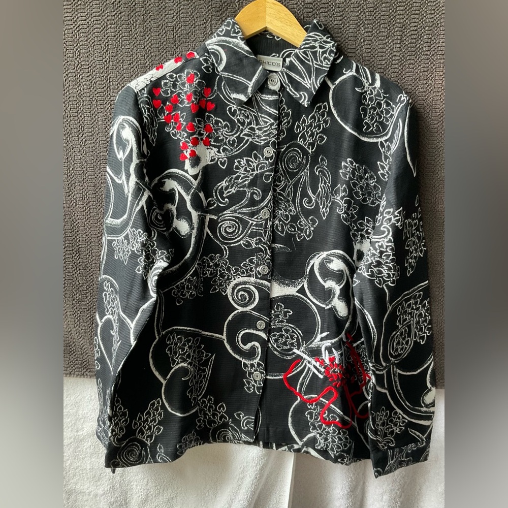 Chico's Artistic Black and White Blouse